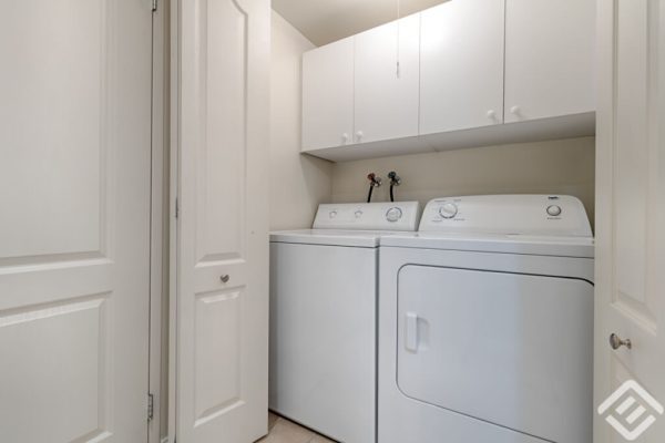 Fully Furnished Condo washer-dryer in Montreal fully furnished apartments in montreal