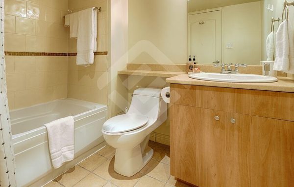 short term furnished housing bathroom in montreal short term furnished housing in montreal