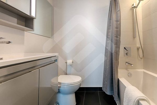 short term furnished apartment bathroom2 rental in montreal short term furnished rental in montreal