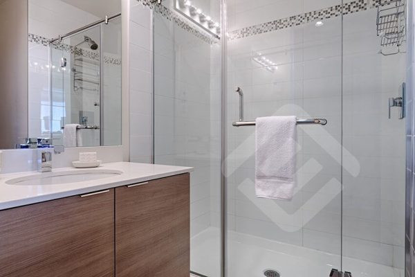 vacational furnished apartment bathroom rental in montreal vacation rental in montreal